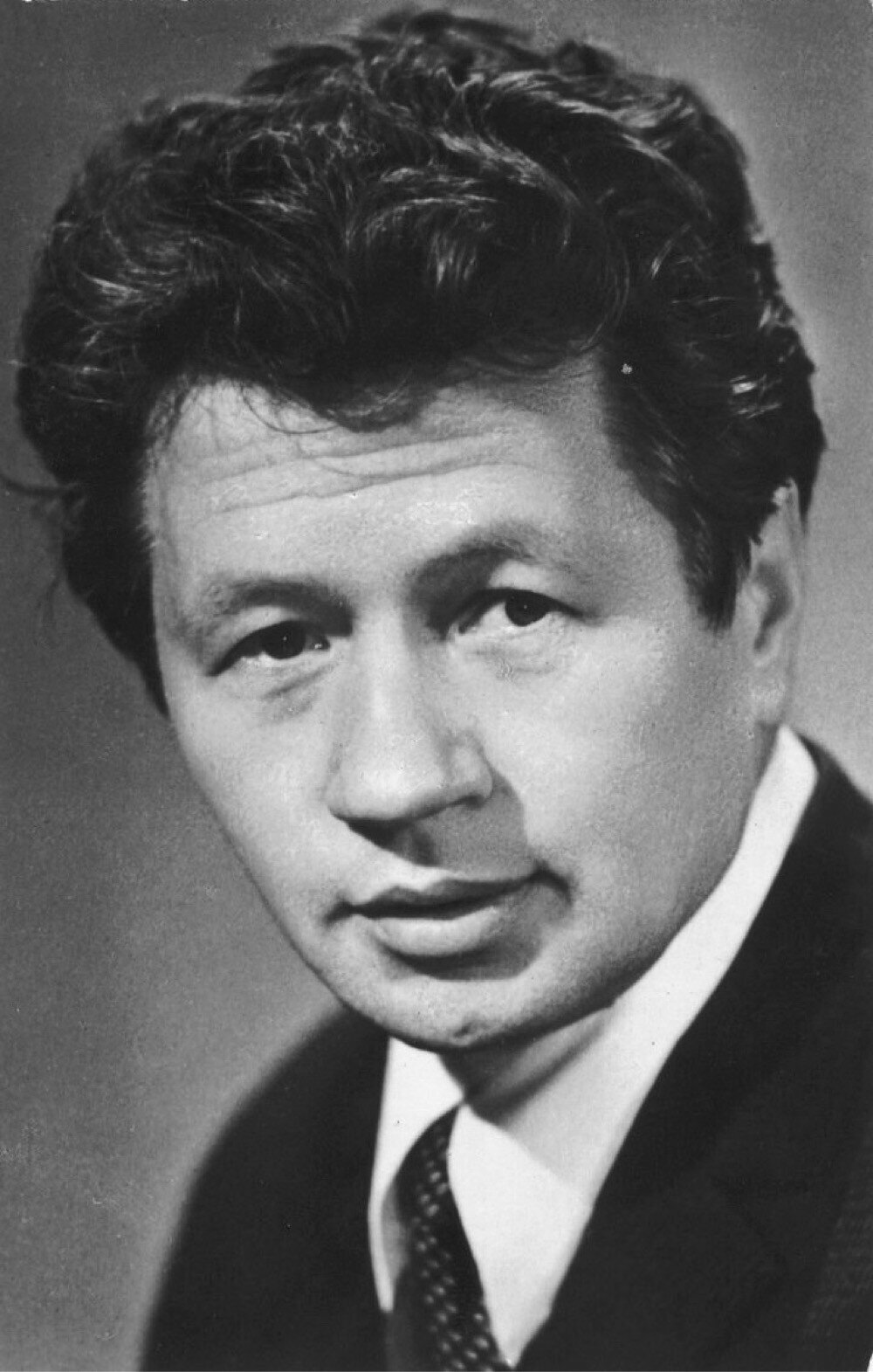 Леонид Быков